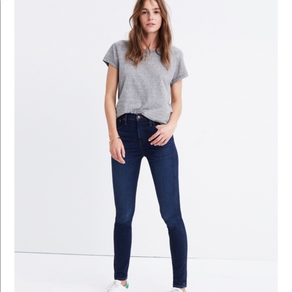 Petite 10" High-Rise Skinny Jeans in Hayes Wash 26